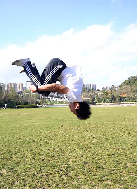 武术空翻卡通图片（附近的武术空翻培训基地） 武术空翻卡通图片（附近的武术空翻培训基地）《武术空翻照片》 武术资讯