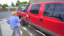 Blippi Visits a Car Wash 