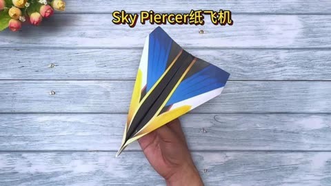 sky piercer纸飞机慢动作折叠教程,动手难度适中
